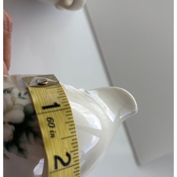 Vintage Harker Magnolia Creamer and Sugar Bowl Set. - Picture 9 of 11